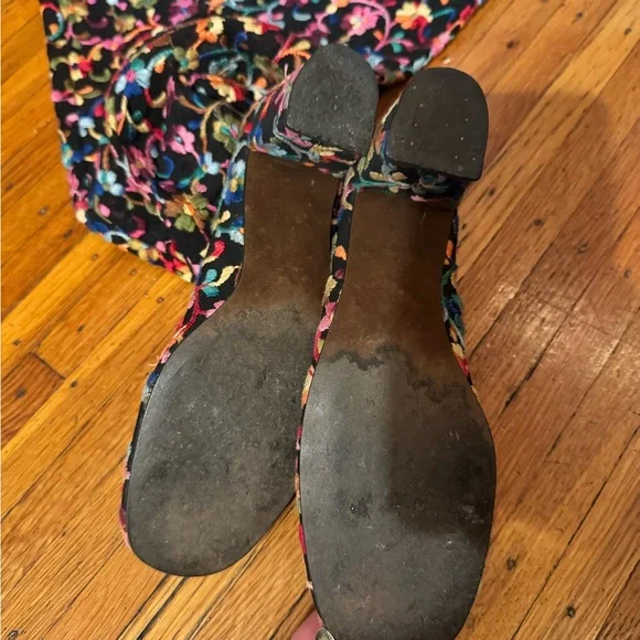 🌸 Vintage 1971 Golo Embroidered Boots – Museum Piece The Met Costume institute - Picture 13 of 15